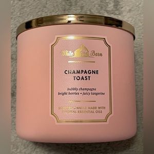 Brand new scented candles